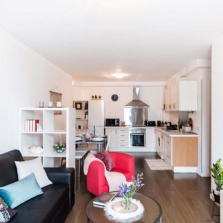 Stylish And Chic City Center Apartment With Wifi Ла Лагуна Екстериор снимка