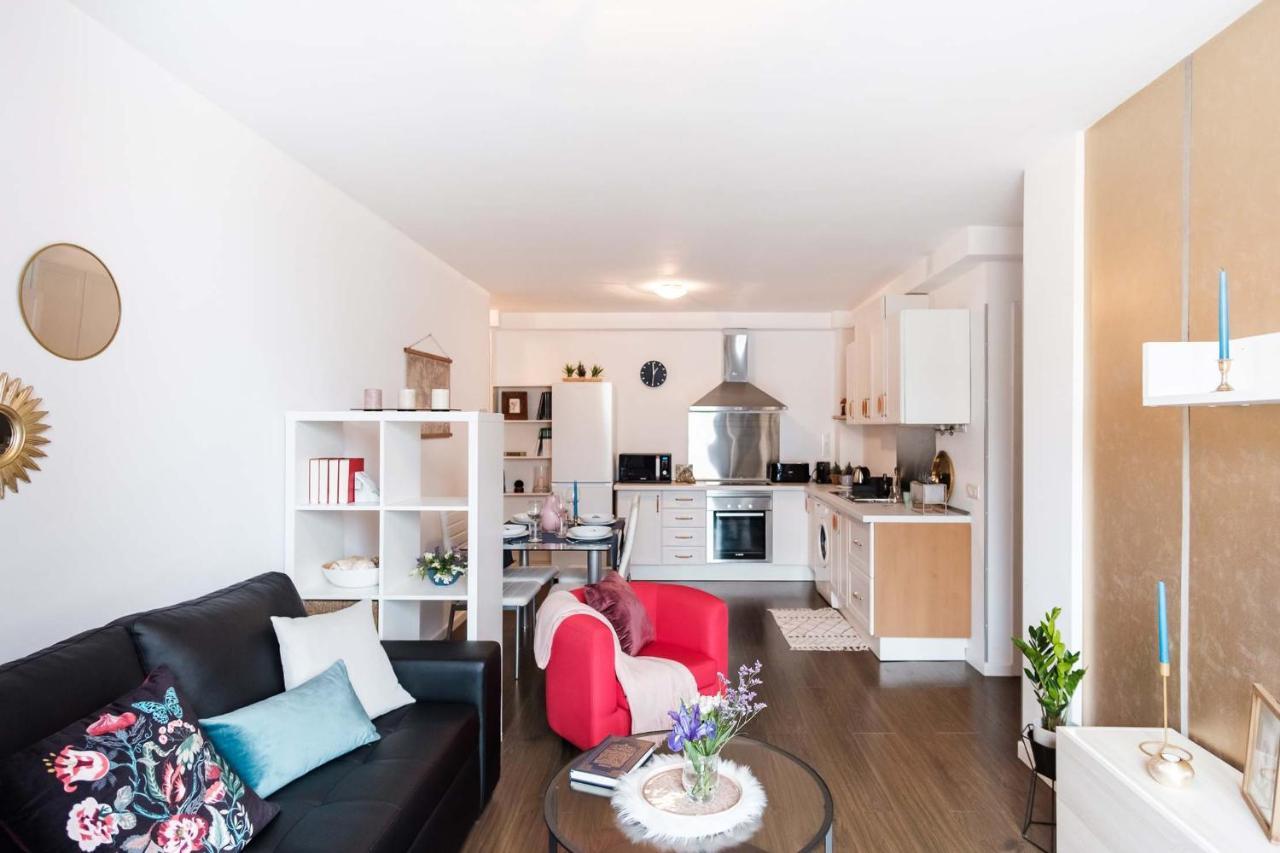 Stylish And Chic City Center Apartment With Wifi Ла Лагуна Екстериор снимка