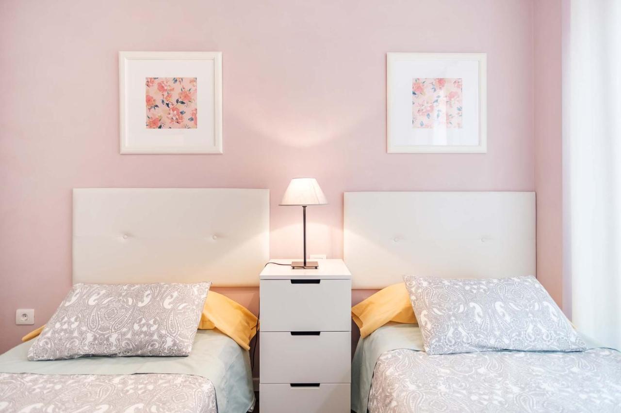 Stylish And Chic City Center Apartment With Wifi Ла Лагуна Екстериор снимка